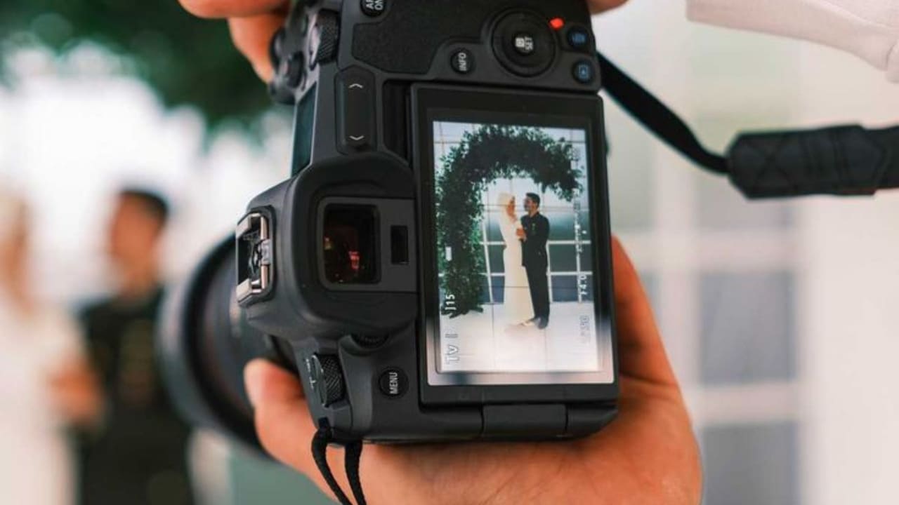 Como Escolher o Fotógrafo Ideal para o Casamento